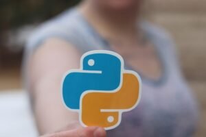 Qual é a Origem da Linguagem Python ? e qual é seu Papel como Linguagem de Alto Nível